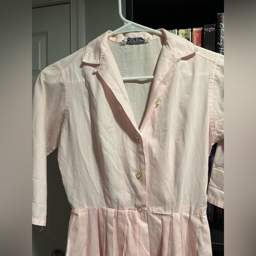 Pink Vintage A-Line Tea Length Collared Button Up Dress with Gray Ribbon Belt - Picture 3 of 8